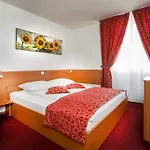 Park Hotel