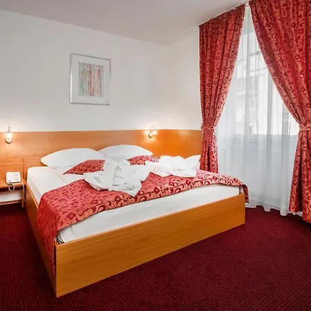 Park 3* Ljubljana